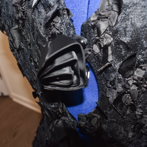 Gothic Rose Ruffle Lace Dress Black - Picture 2 of 8